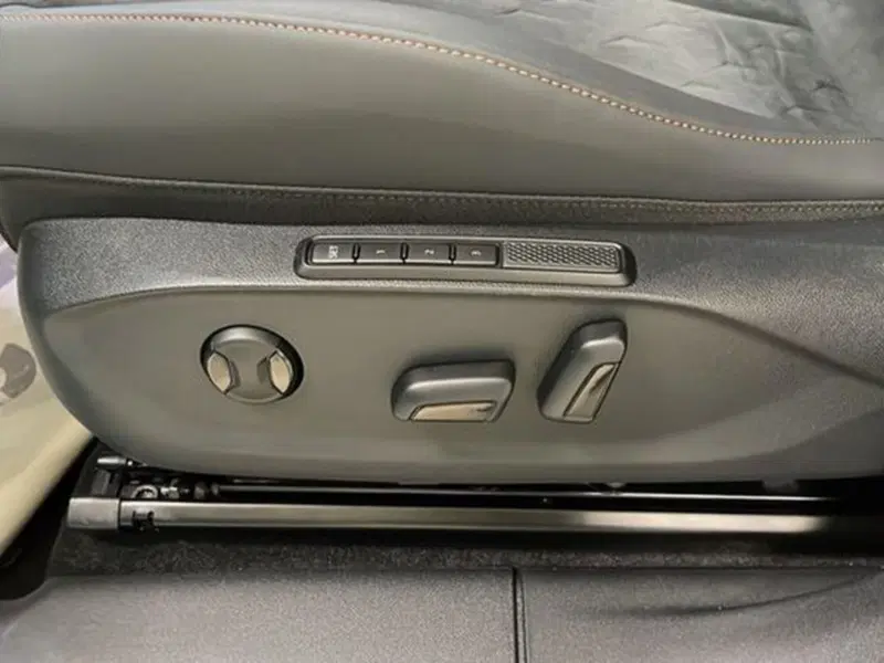 Cupra Terramar nuova a Vicenza (13)