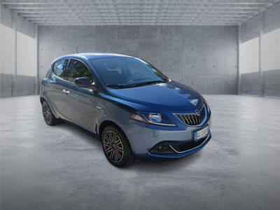 Lancia Ypsilon 1.0 FireFly 5 porte S&amp;S Hybrid Gold Plus del 2022 usata a Bari