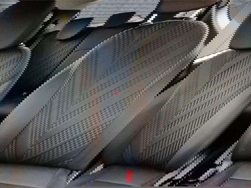 Lancia Ypsilon usata a Bari (18)