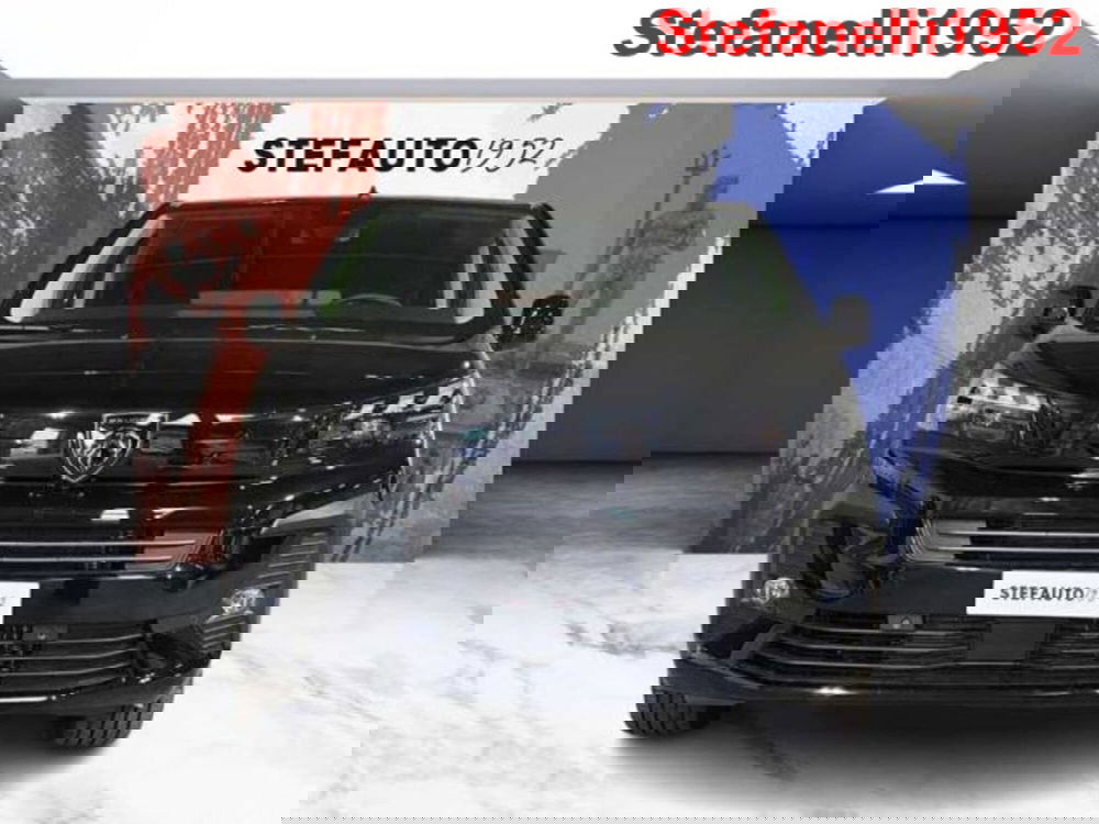 Peugeot Traveller nuova a Bologna (4)