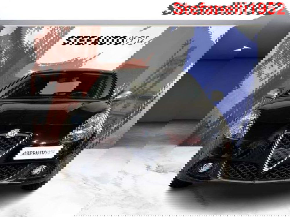 Alfa Romeo Giulietta usata a Bologna (2)