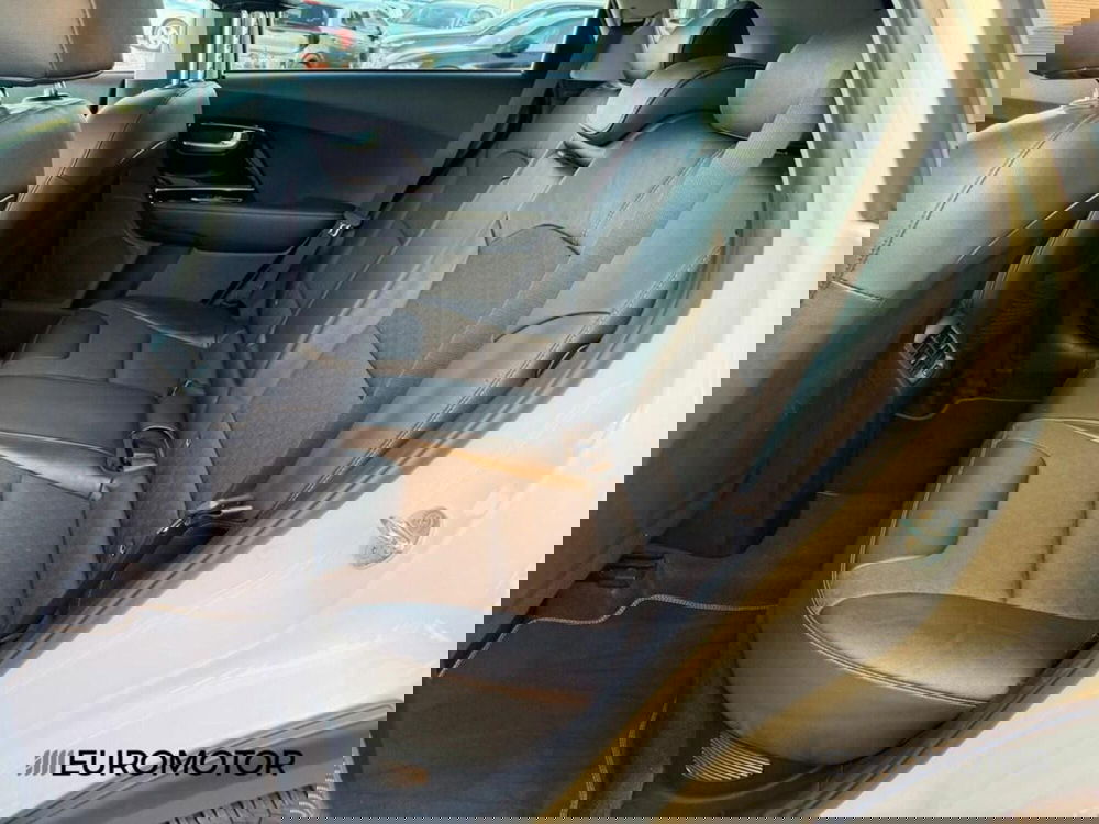 Kia Niro usata a Bari (10)