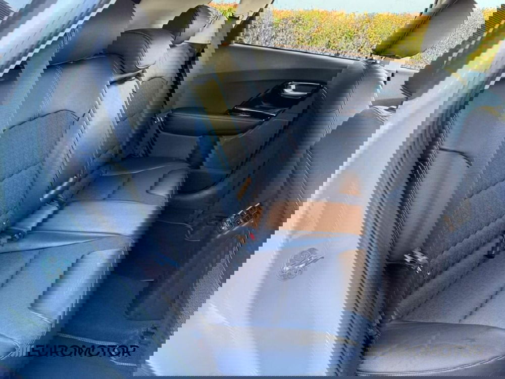 Kia Niro usata a Bari (11)