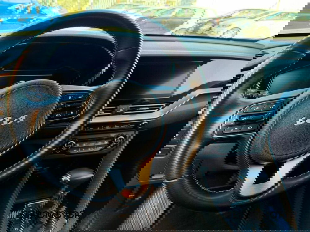 Kia Niro usata a Bari (14)