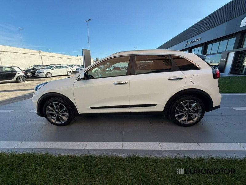 Kia Niro usata a Bari (8)