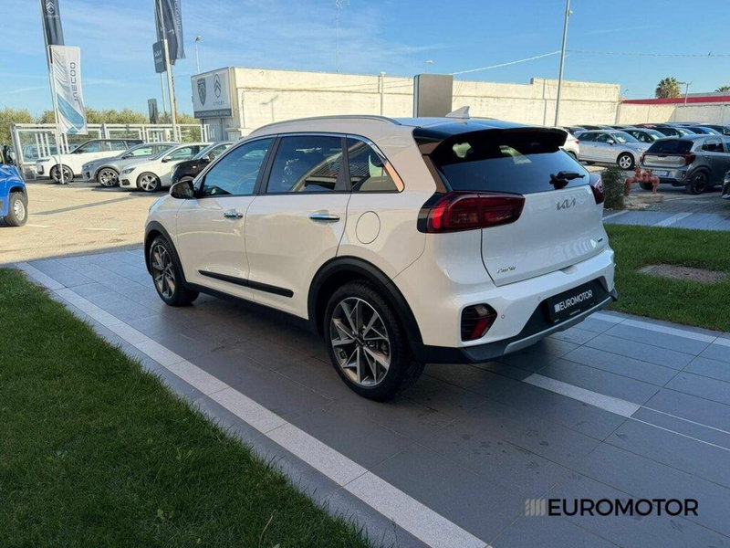 Kia Niro usata a Bari (7)
