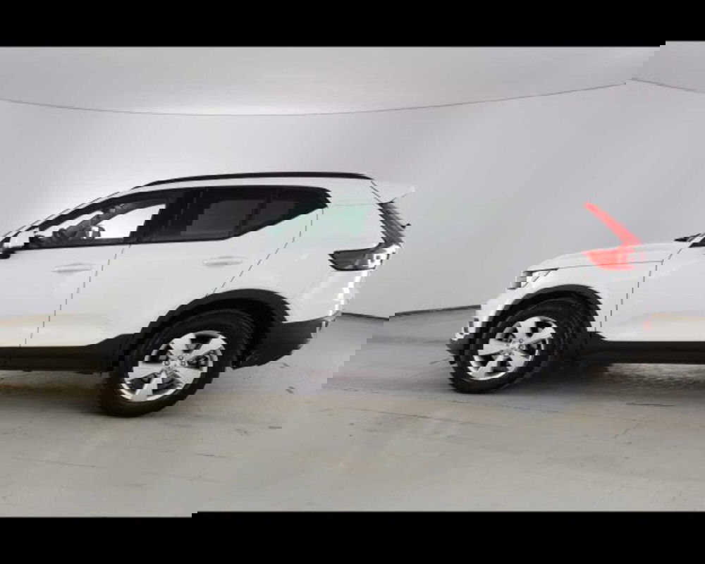 Volvo XC40 usata a Bologna (8)