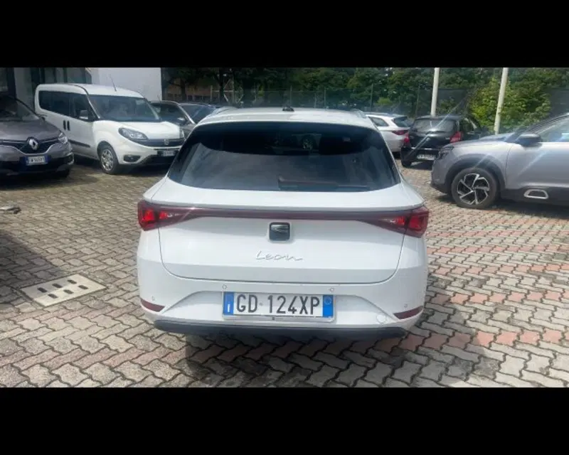 SEAT Leon ST usata a Bologna (6)