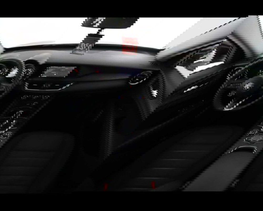 Alfa Romeo Stelvio usata a Bologna (13)