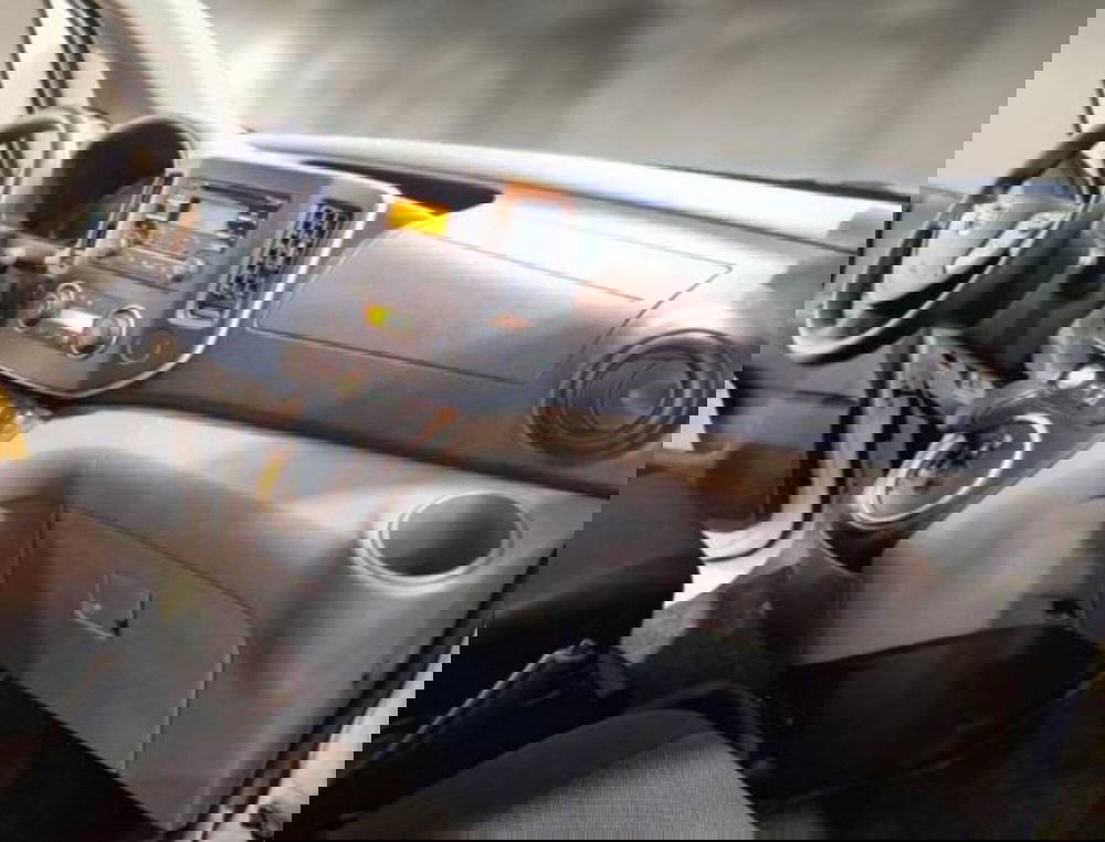 Nissan e-NV200 usata a Bologna (3)