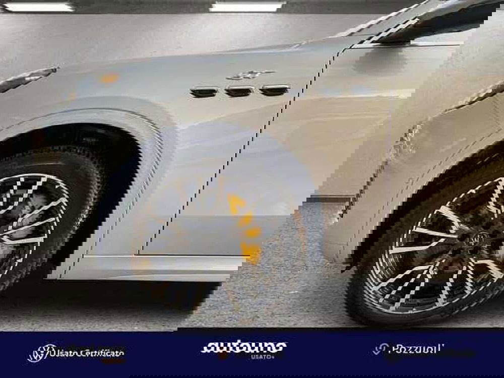 Maserati Grecale usata a Napoli (9)
