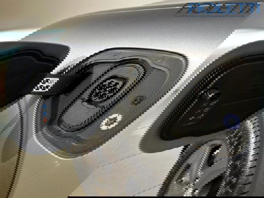 Ford Mustang Mach-E nuova a Brescia (18)