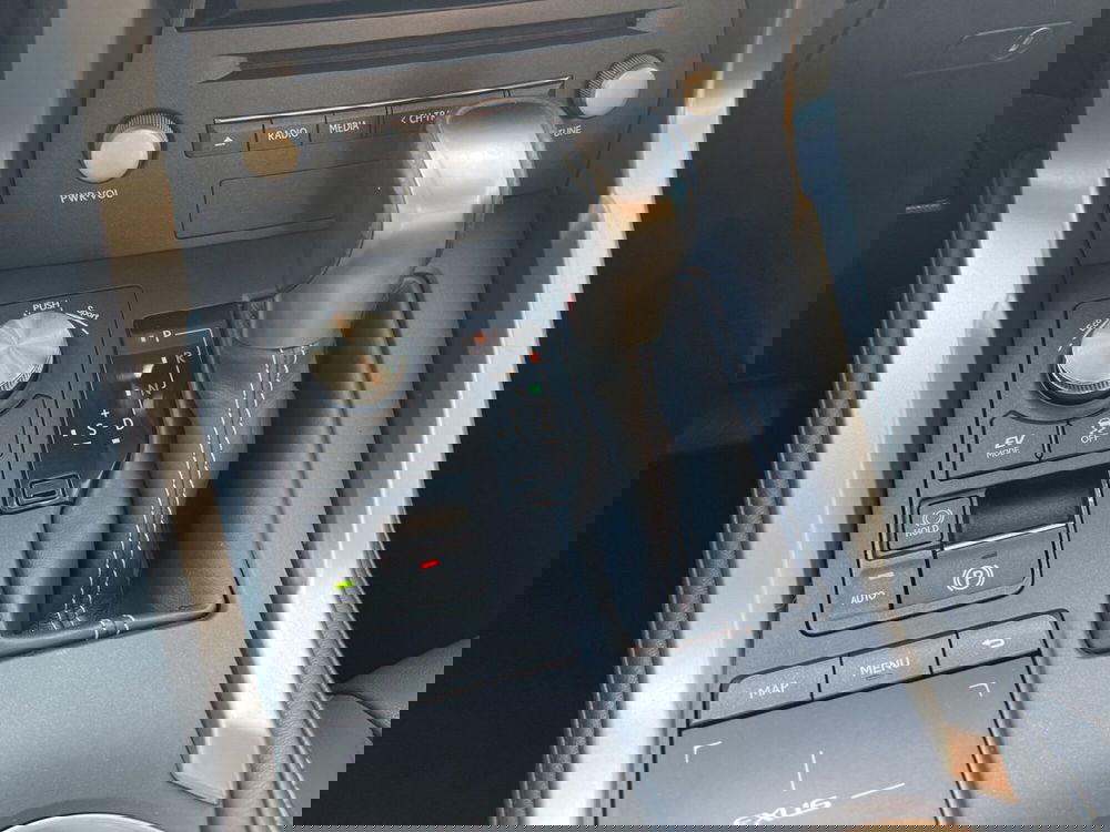 Lexus NX usata a Torino (14)