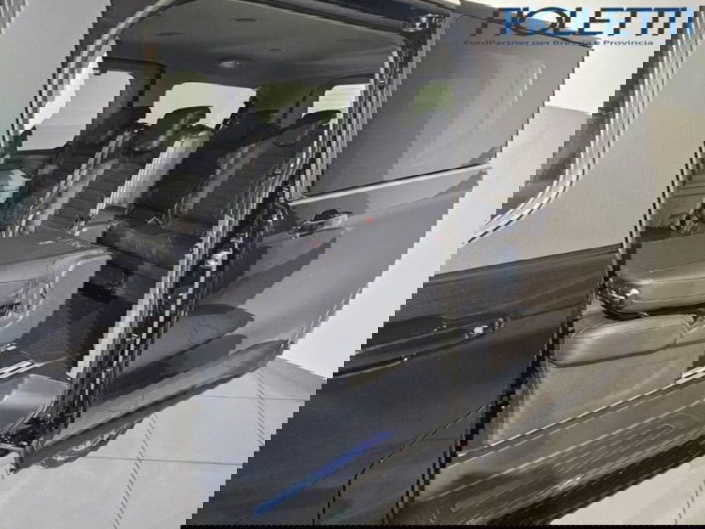 Ford Tourneo Custom nuova a Brescia (16)