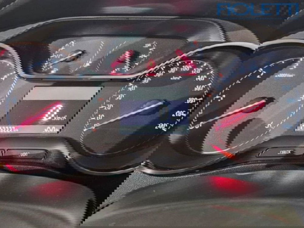 Opel Crossland X usata a Brescia (8)