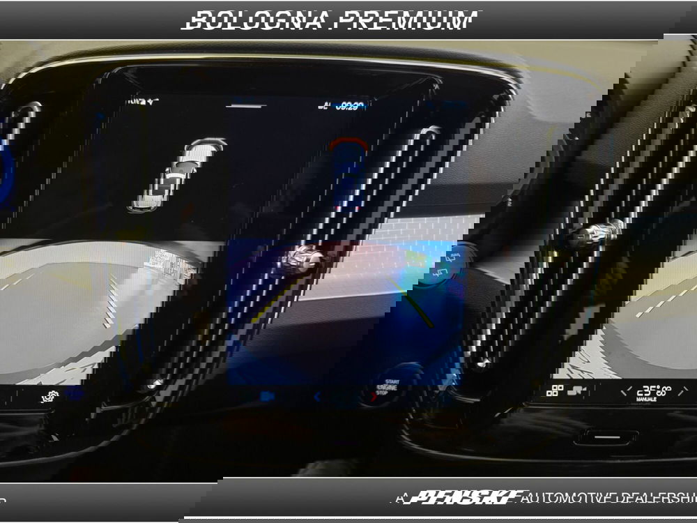 Volvo XC40 usata a Bologna (11)