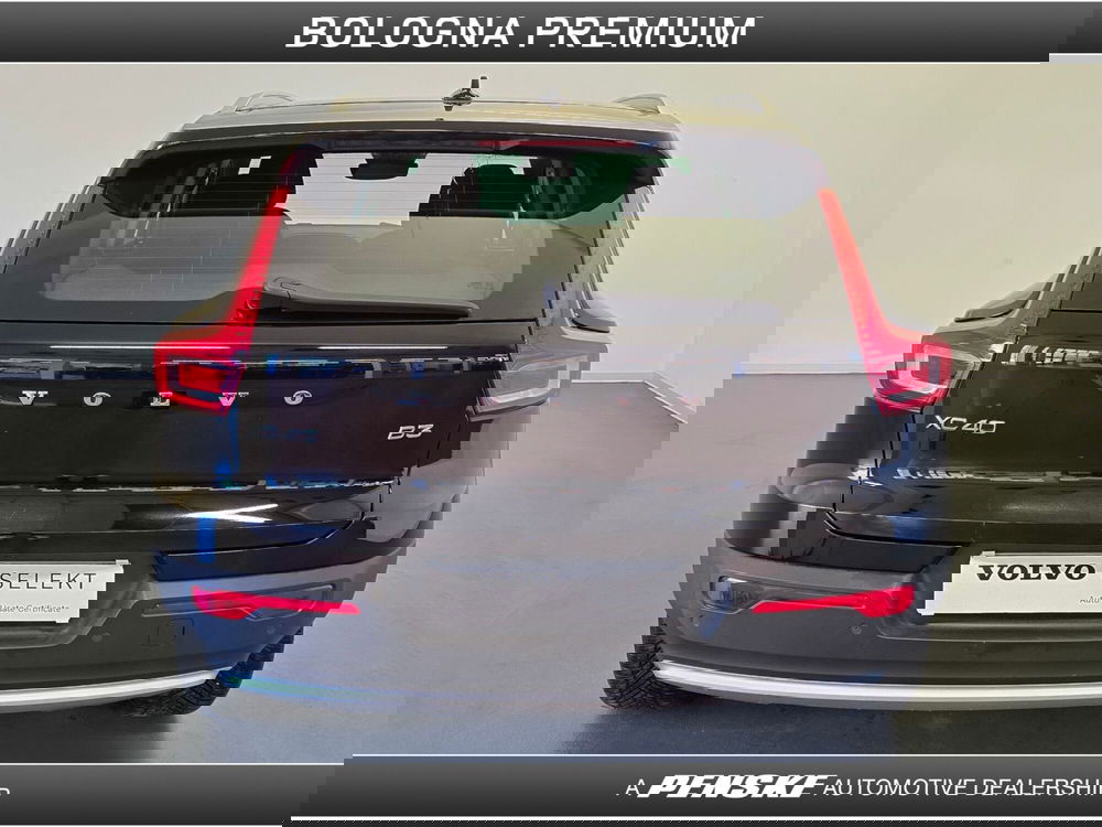 Volvo XC40 usata a Bologna (7)