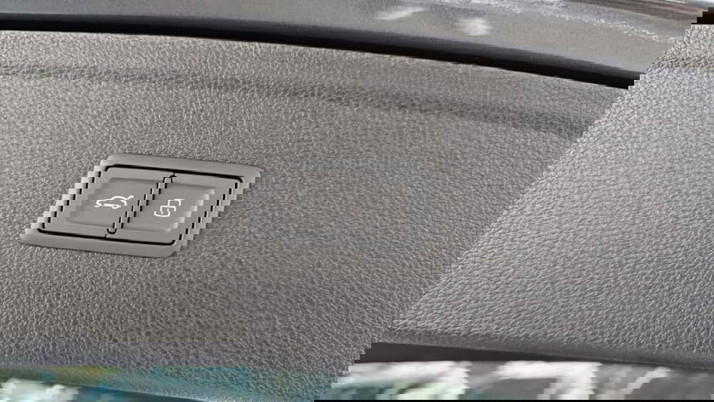 Audi Q5 nuova a Palermo (16)