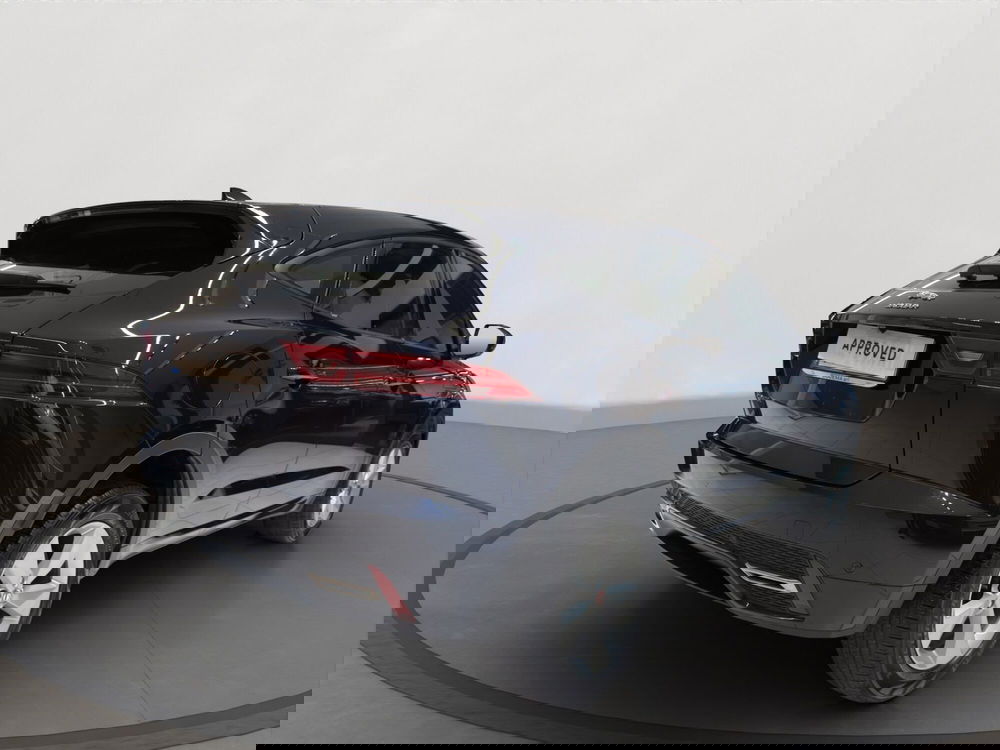 Jaguar E-Pace usata a Latina (2)
