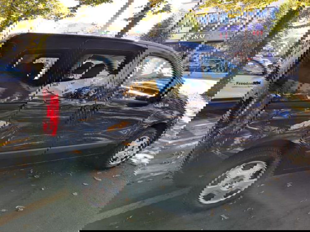 Fiat QUBO usata a Parma (7)