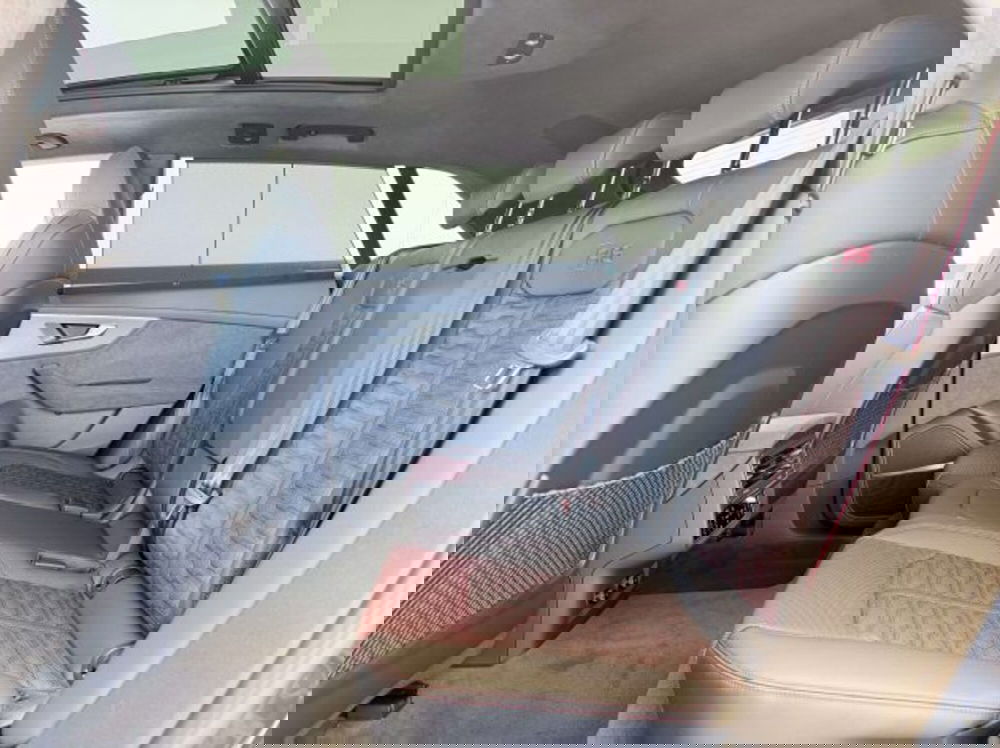 Audi RS Q8 nuova a Torino (11)