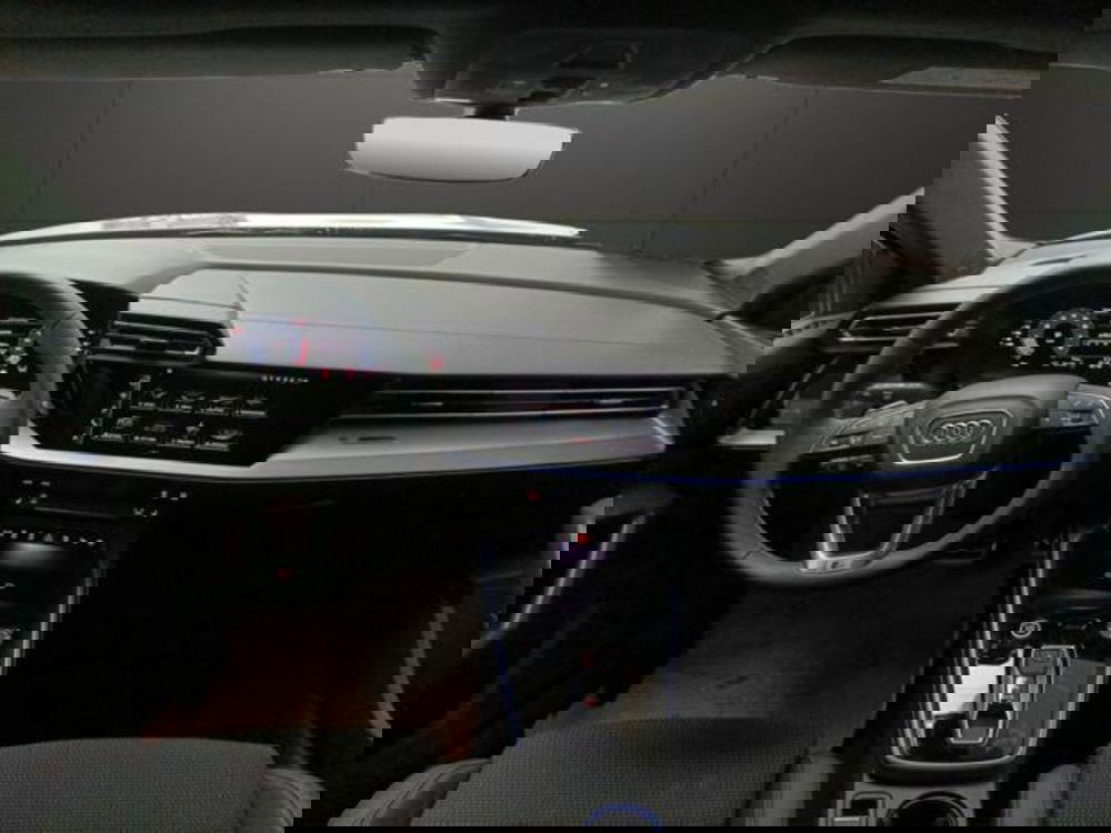 Audi A3 Sportback nuova a Milano (5)