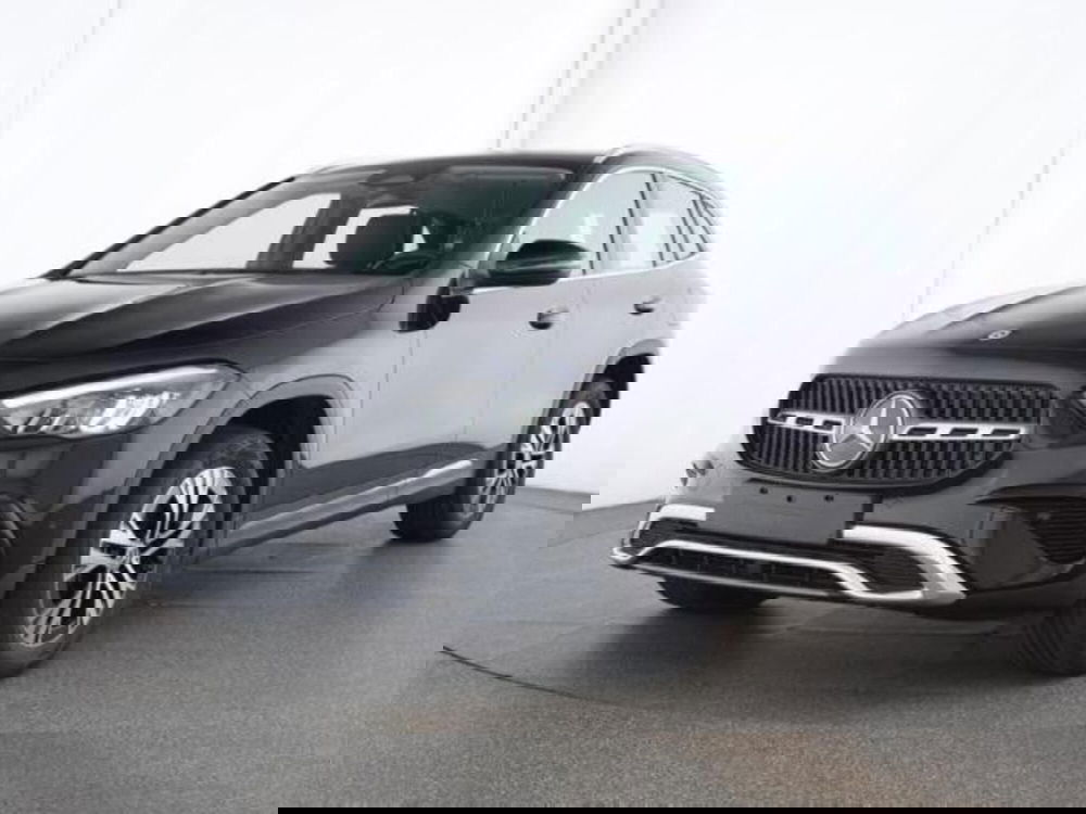 Mercedes-Benz GLA SUV usata a Novara