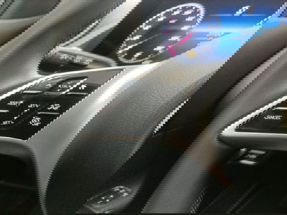 Mercedes-Benz GLA SUV usata a Novara (14)