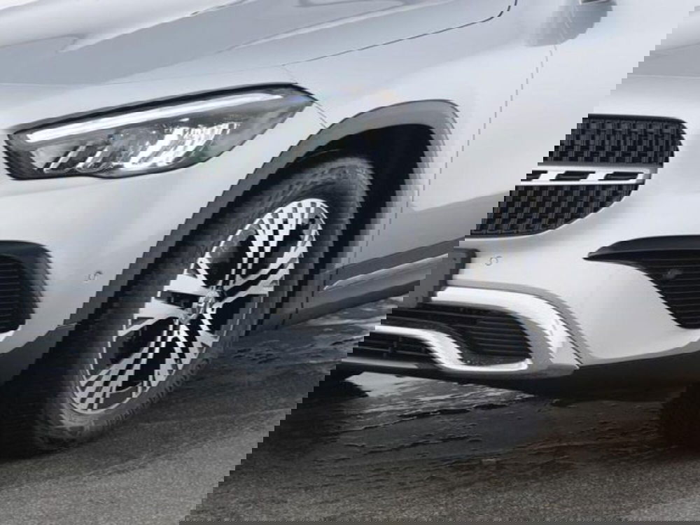 Mercedes-Benz GLA SUV usata a Novara (5)