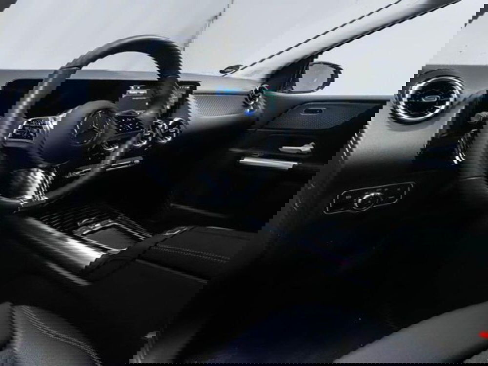 Mercedes-Benz Classe B usata a Novara (8)