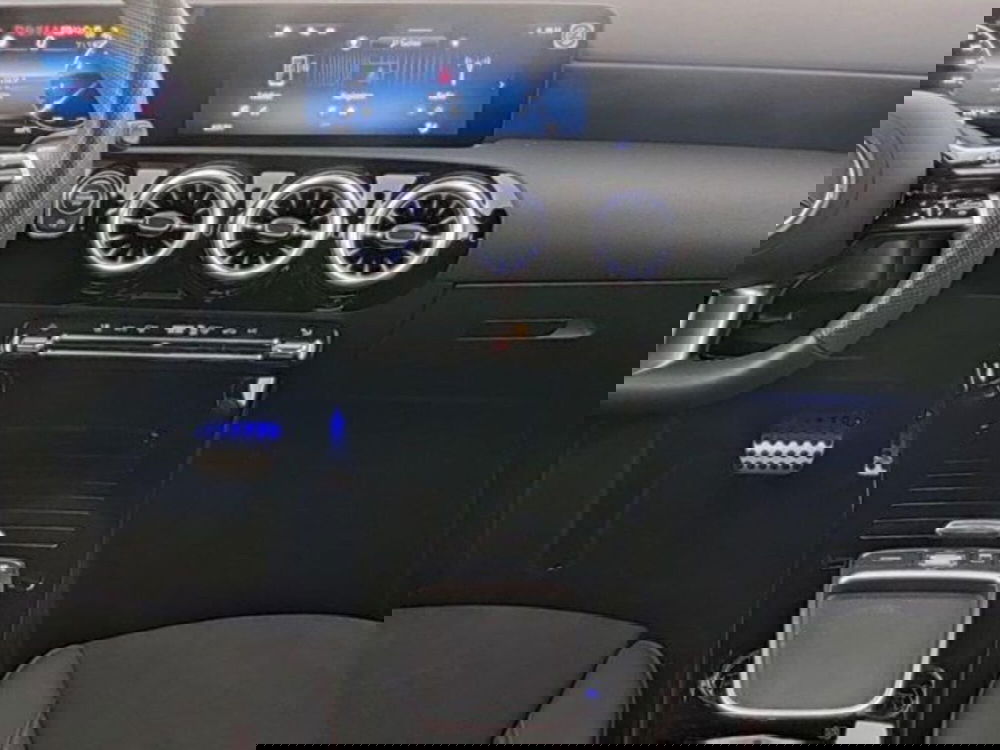 Mercedes-Benz Classe A usata a Novara (8)