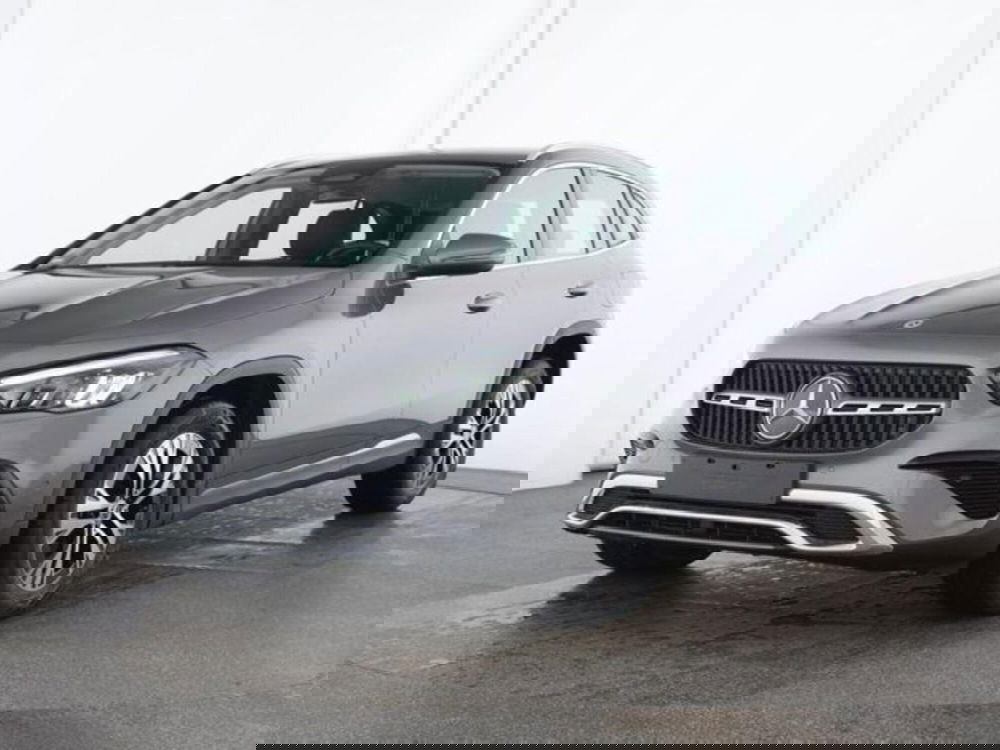 Mercedes-Benz GLA SUV usata a Novara