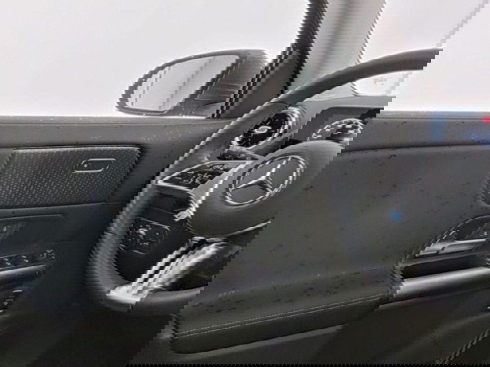 Mercedes-Benz GLA SUV usata a Novara (9)