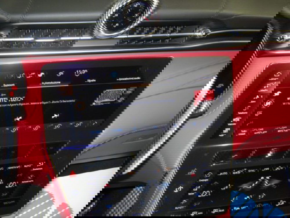 Maserati Grecale usata a Fermo (13)