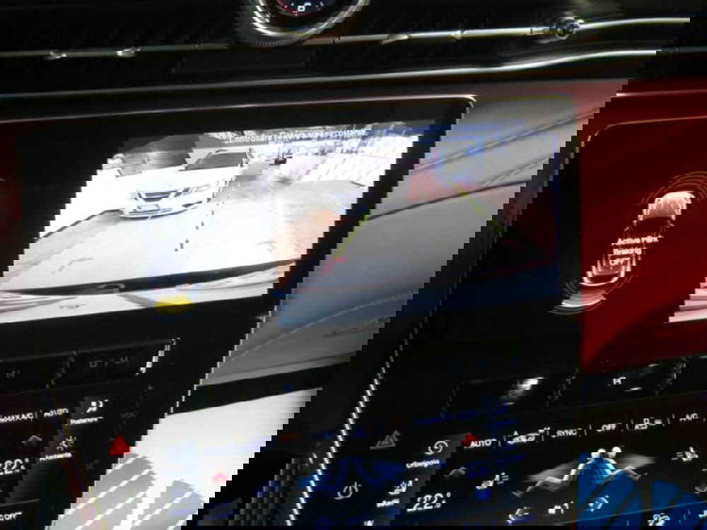 Maserati Grecale usata a Fermo (14)