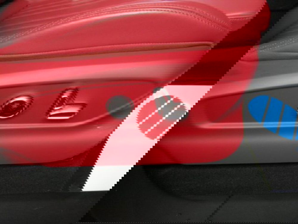 Maserati Grecale usata a Fermo (19)