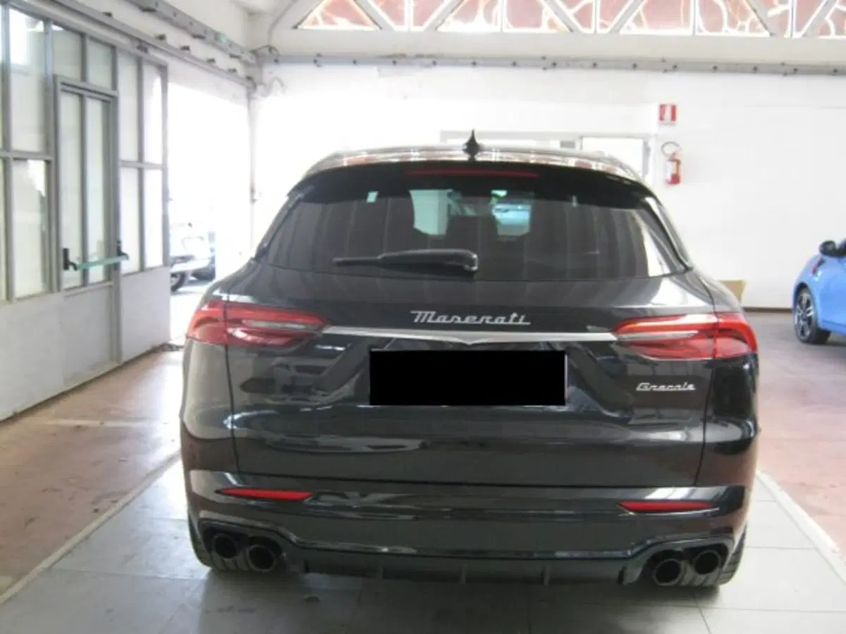 Maserati Grecale usata a Fermo (4)