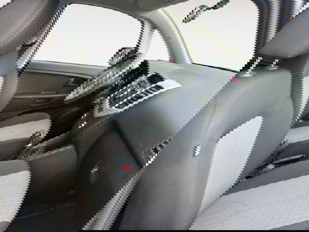 Kia Venga usata a Verona (8)