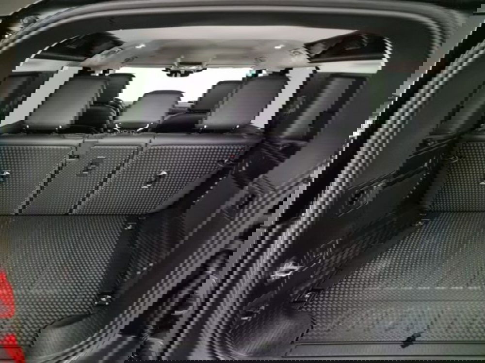 Land Rover Defender usata a Cuneo (7)