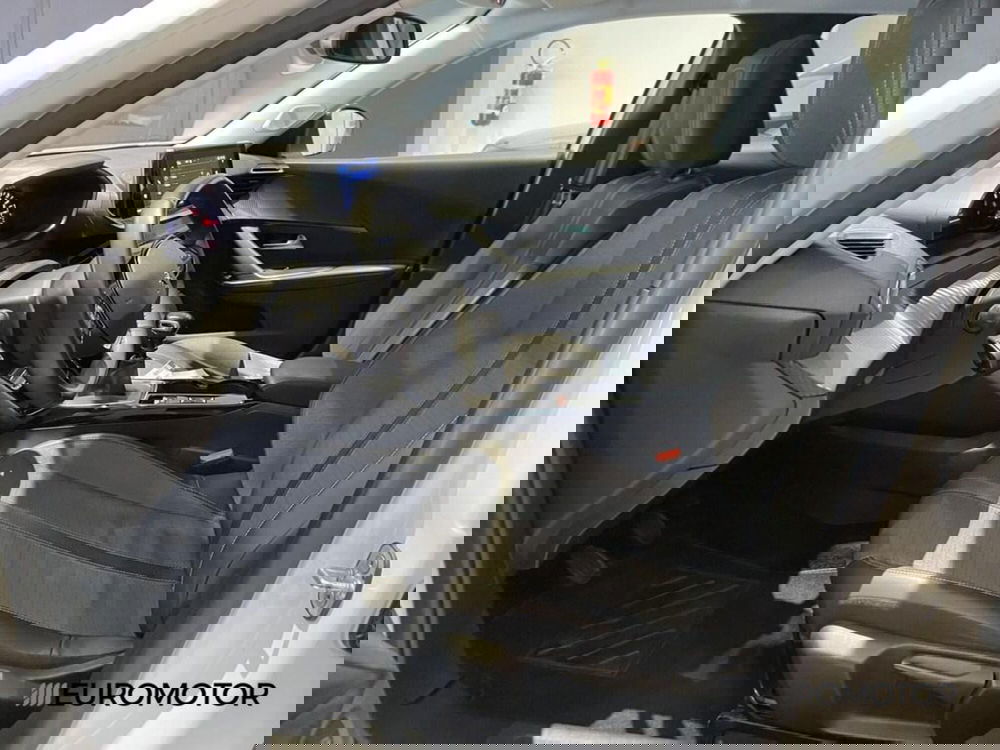 Peugeot 2008 usata a Bari (15)