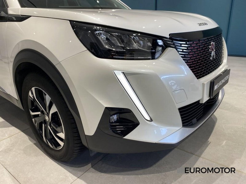 Peugeot 2008 usata a Bari (4)