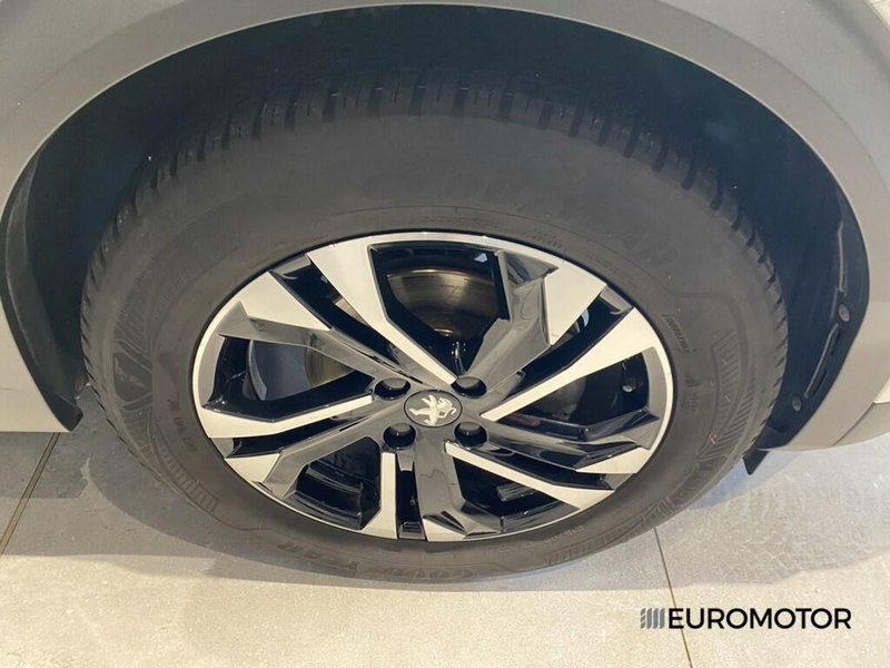 Peugeot 2008 usata a Bari (5)