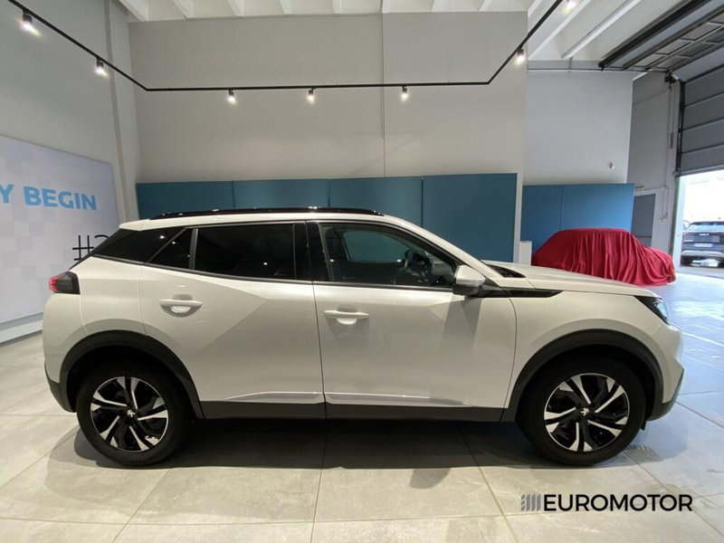 Peugeot 2008 usata a Bari (6)