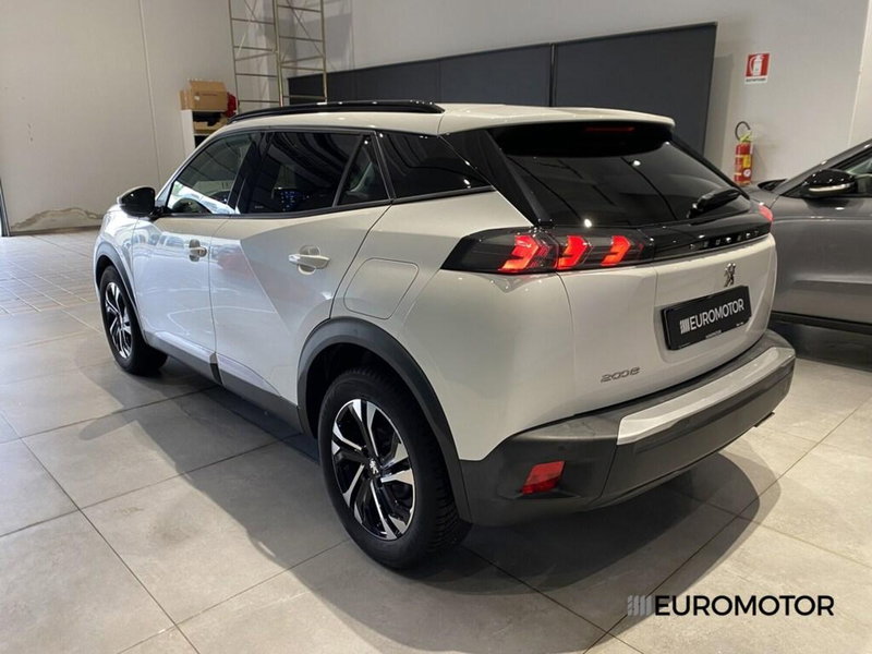 Peugeot 2008 usata a Bari (9)