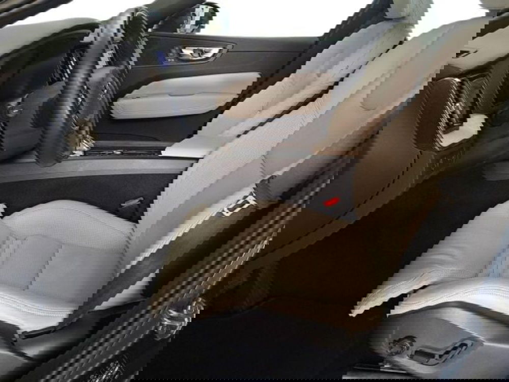 Volvo XC60 usata a Verona (10)