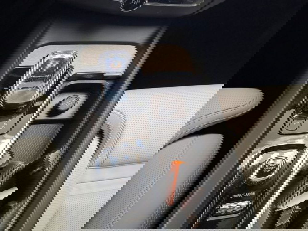 Volvo XC60 usata a Verona (12)