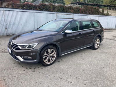 Volkswagen Passat Variant Alltrack 2.0 TDI 190 CV 4MOTION DSG BMT del 2018 usata a Montagna in Valtellina