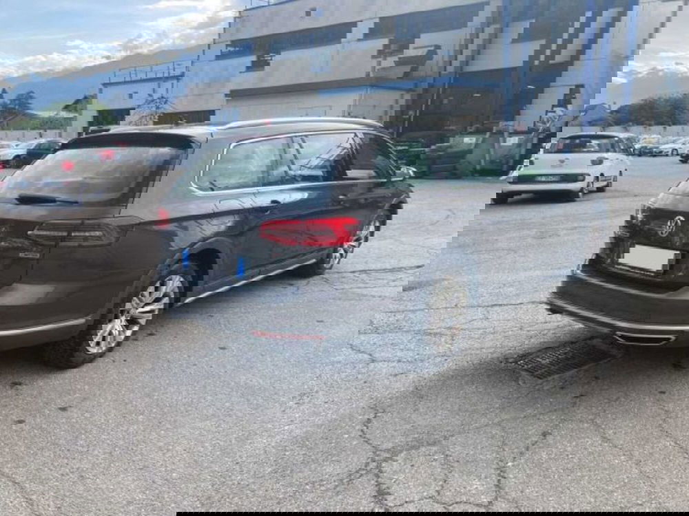 Volkswagen Passat Variant usata a Sondrio (4)
