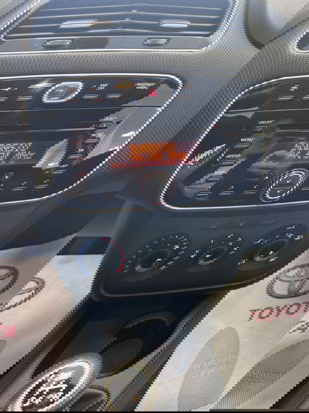 Fiat Punto usata a Prato (11)