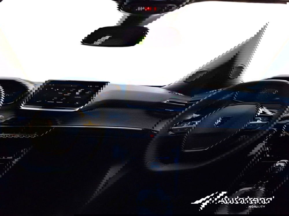 Peugeot 2008 usata a Bari (7)